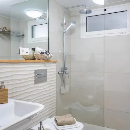 Apartment Sports And Sea 2 *